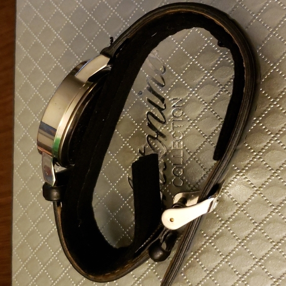 Antonino Colldction His and Hers Silvertone Faced With  Faux Crocodile Band - Picture 7 of 10